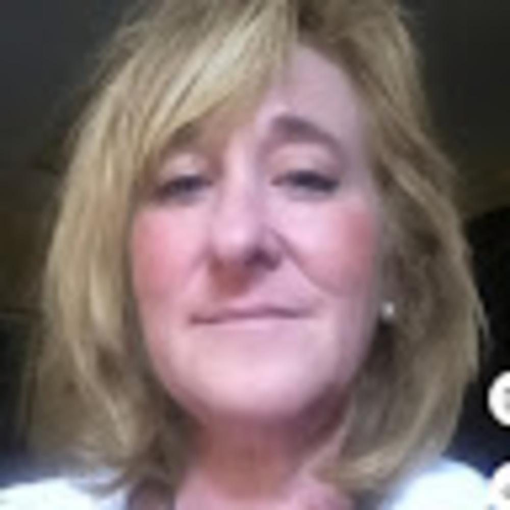 Meet your Posher, Lydia